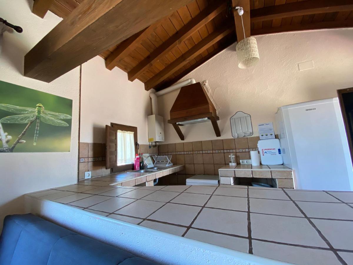Eco-Lodge En La Reserva Privada Campanarios De Azaba - Proyecto De Conservacion Espeja Esterno foto