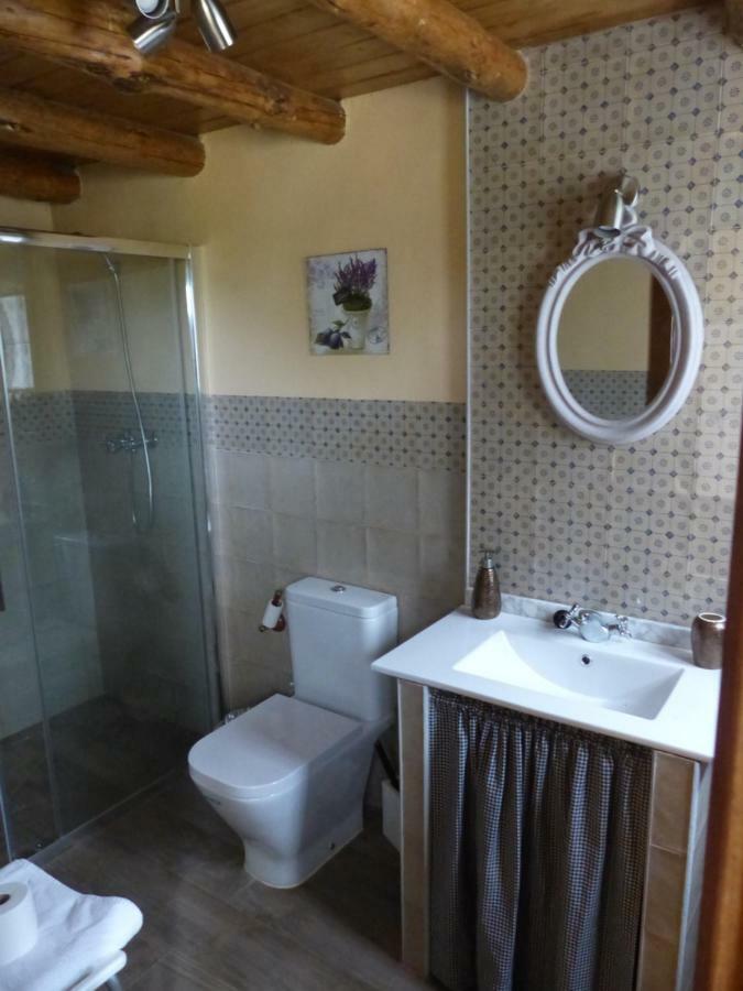 Eco-Lodge En La Reserva Privada Campanarios De Azaba - Proyecto De Conservacion Espeja Esterno foto